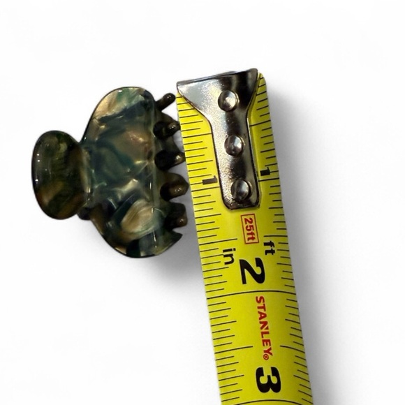 Set of 5 French 1.75” Hair Claw Clips - Picture 7 of 7